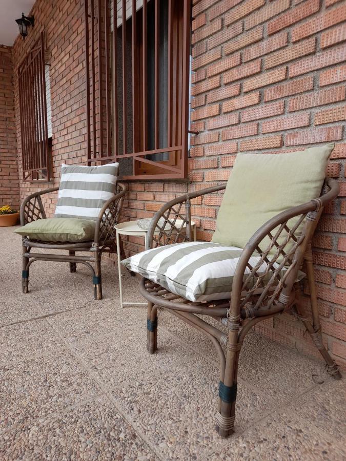 Vivienda Turistica Vino Tinto Vila Almonacid de Toledo Exterior foto